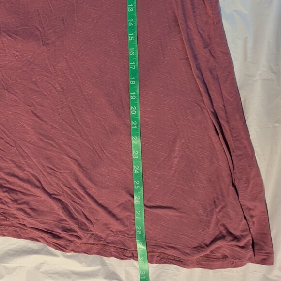 Modcloth Keyhole Neckline Mauve/Rose Tee, Size 2X - Picture 9 of 9
